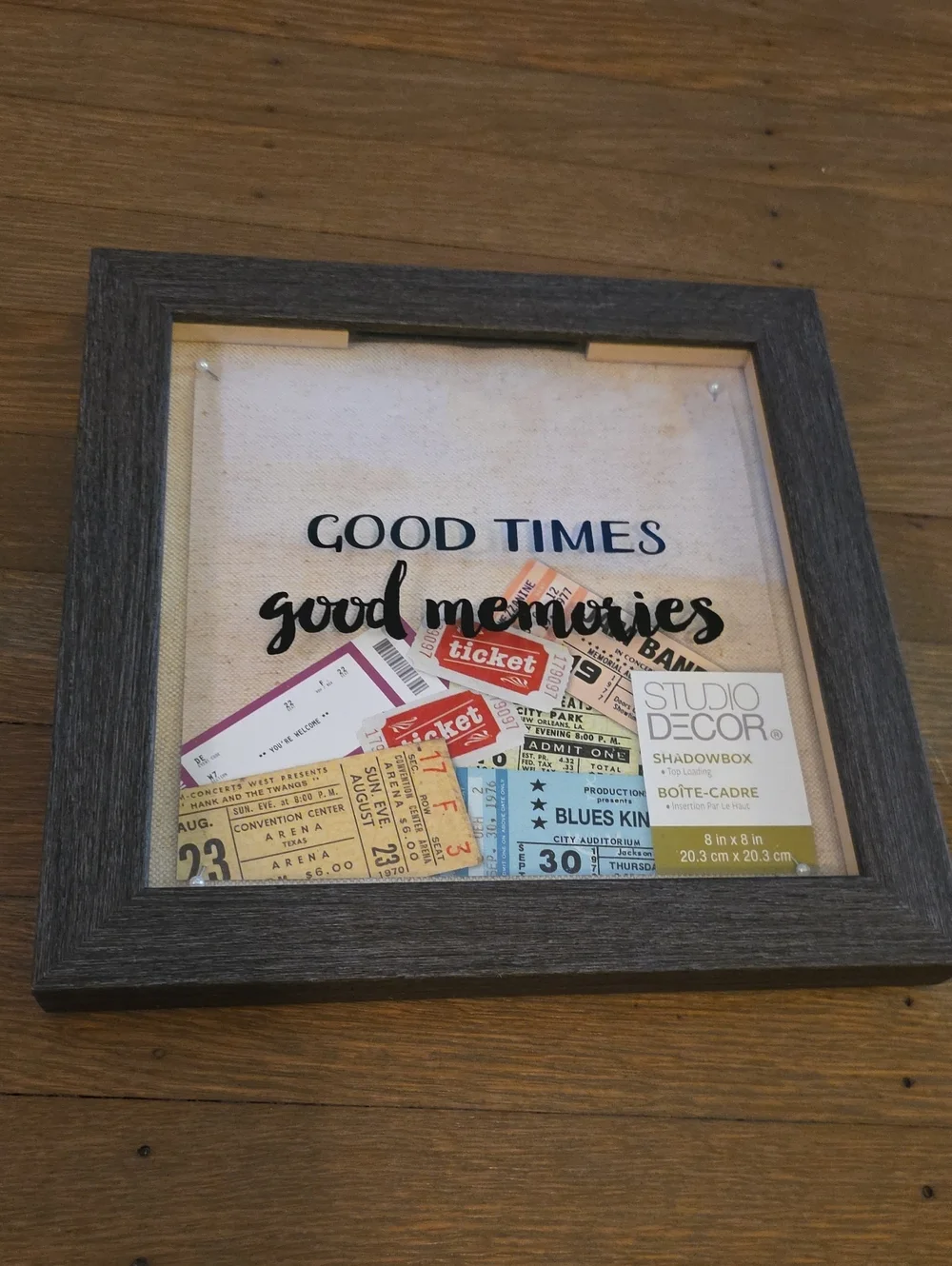 Studio Decor Shadowbox Frame with 'Good Times Good Memories'  NEW
